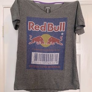 🌈2/$15🌥 Red Bull t-shirt